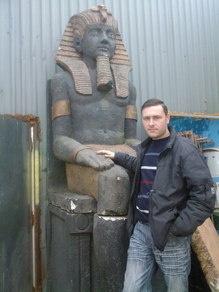 Неизвестно Неизвестно