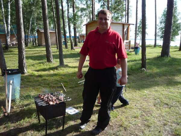 Николай Мельников