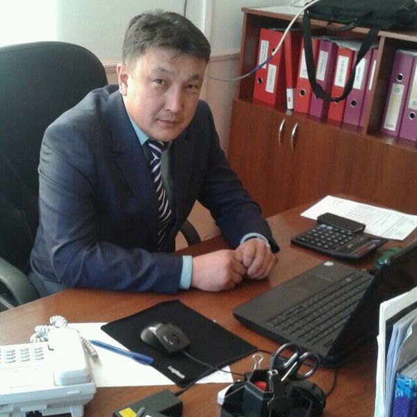 Жакен Серикбаев