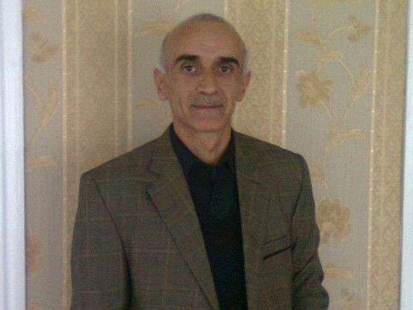 Руфат Махмудов