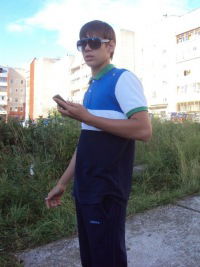 Дамир Султанов