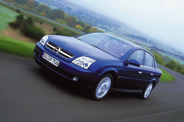 Андрей Низовцев