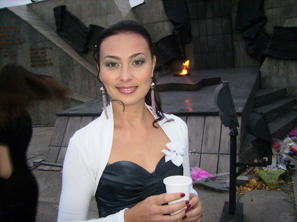 Анна Котова