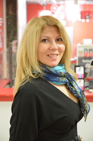 Яна Якушенко