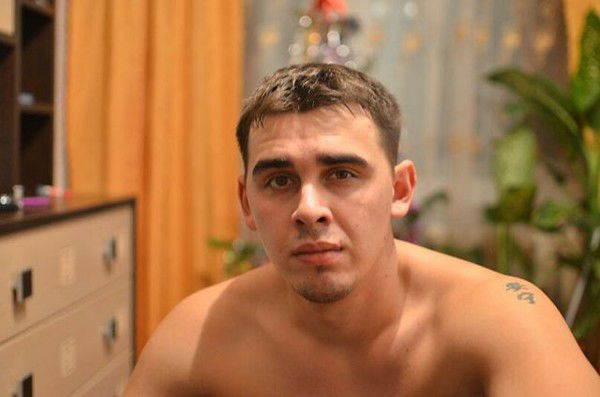 Артём Бондарь