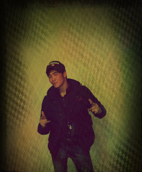 Есим Казбек