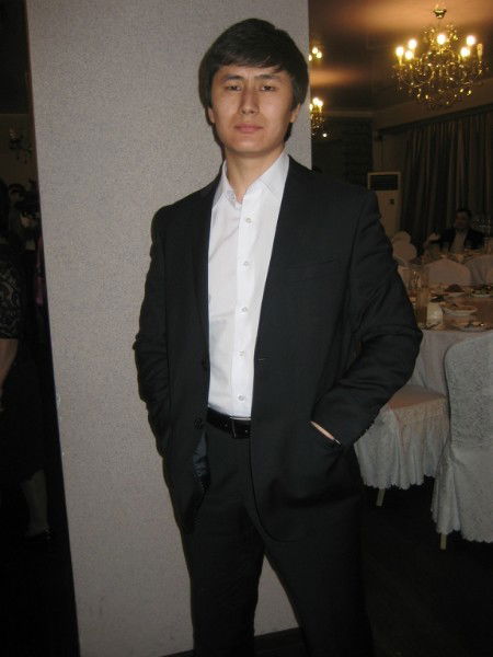 Олжас Бейсекеев