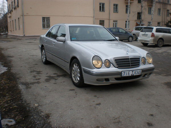 Денис Иванов