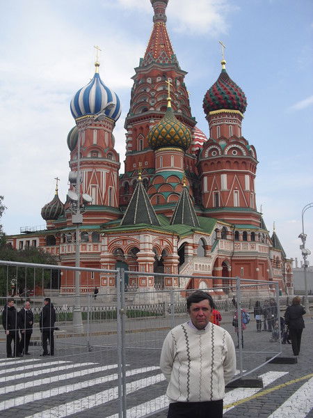 Геннадий Леонов