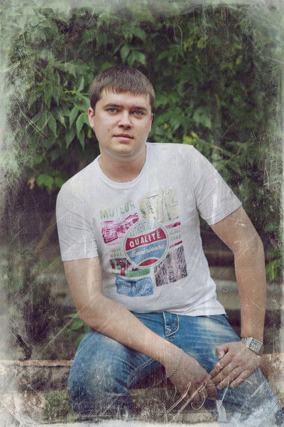 Антон Мочалов