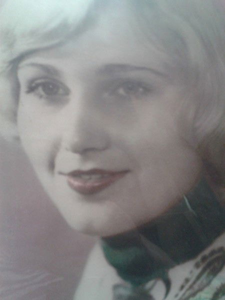 Людмила Белова