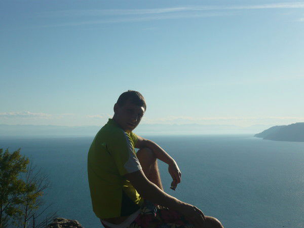 Алексей Комаров