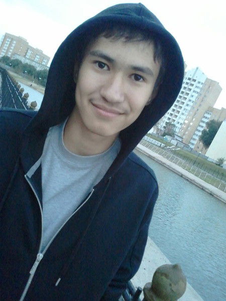 Санжар Актаукенов