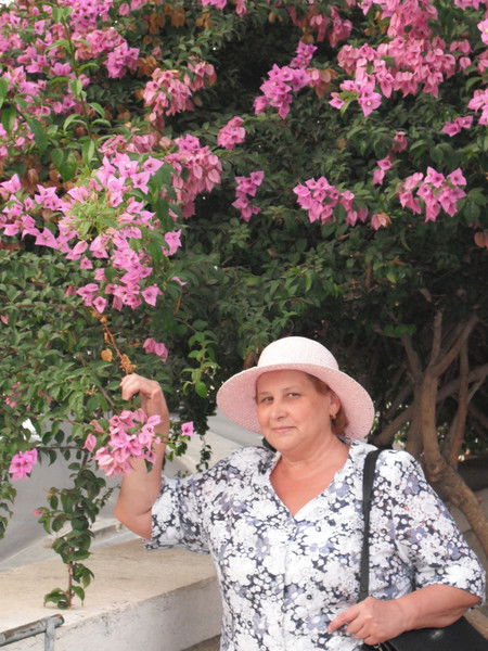 Надежда Неронова