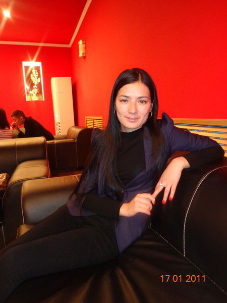 Айнур Серикова