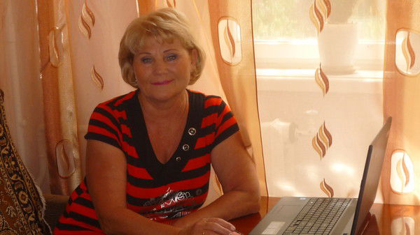 Надежда Западина