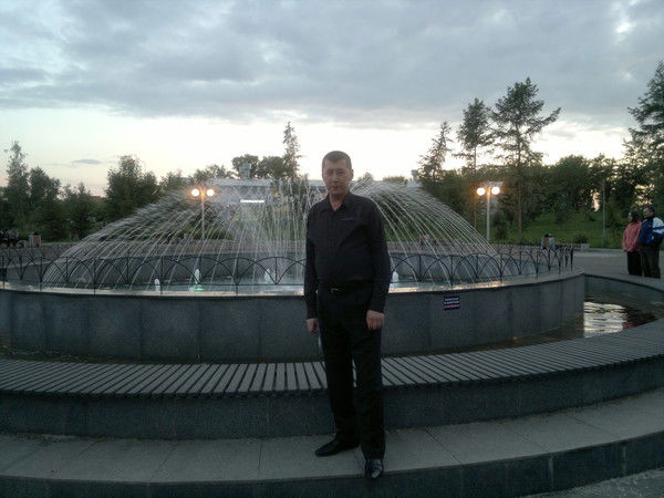 Якубов Яшнар