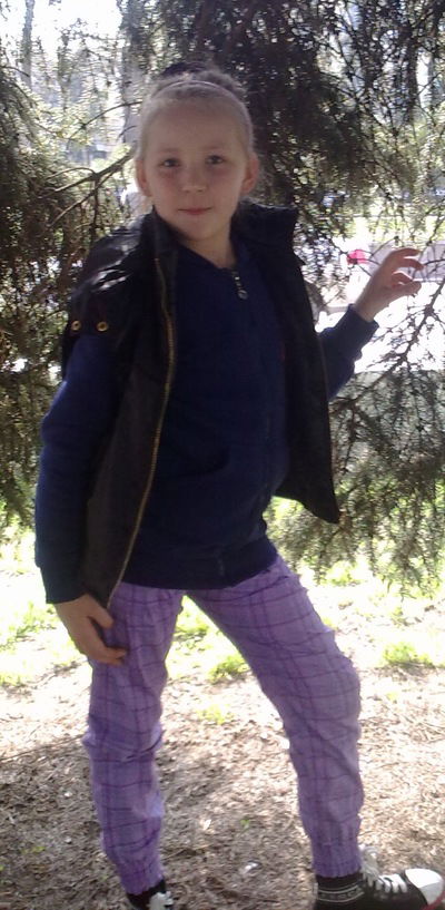 Настя Кузенна