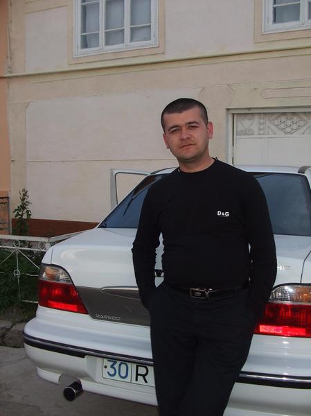 Сухроб Дустов