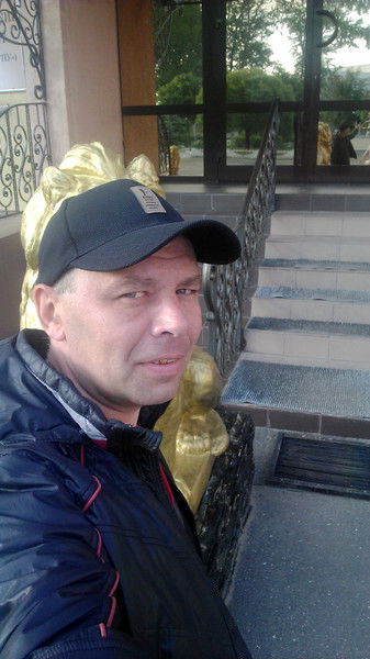 Жека Карпенко