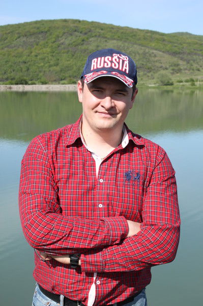 Александр Аксенов