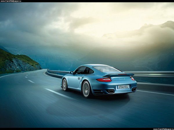 Александр Зубов