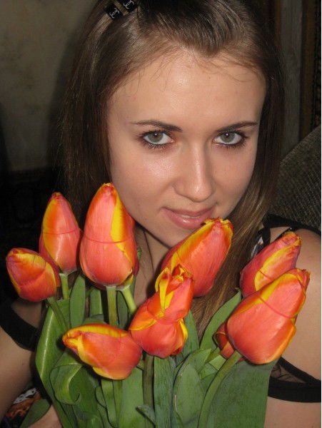 Лена Лещенко