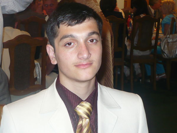 Джоник Караханян