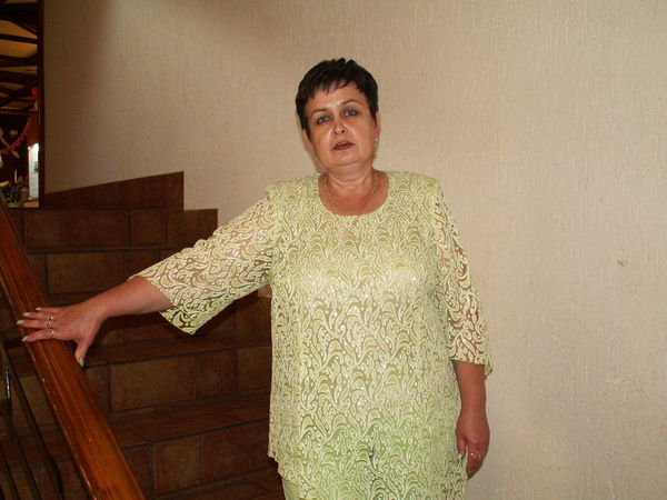 Елена Сухарева