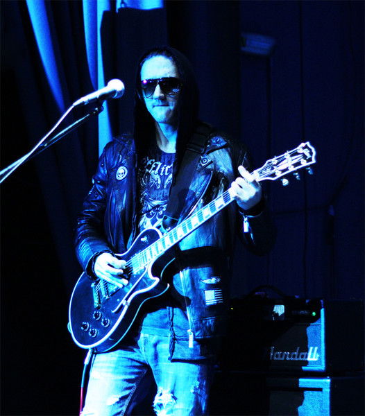 Геннадий Тюменев