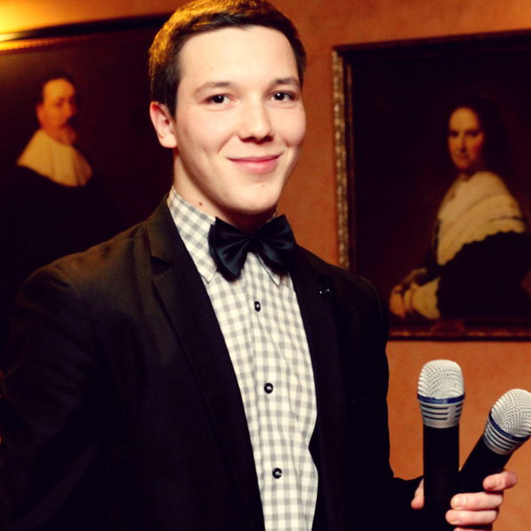 Евгений Туров