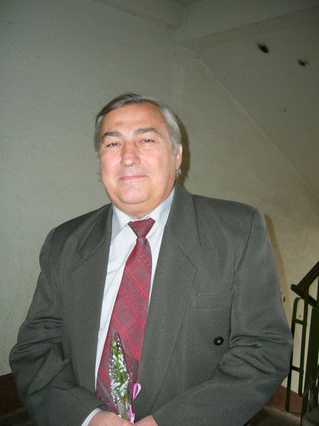 Валерий Хальзов