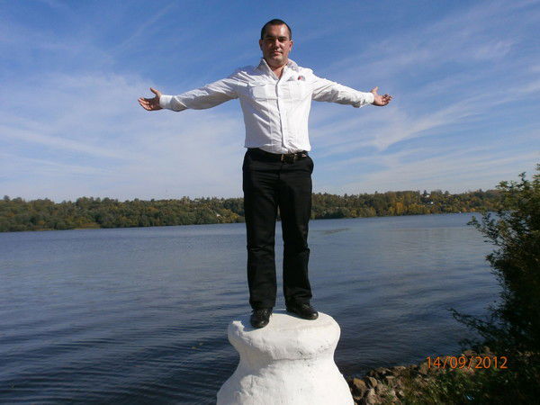 Александр Михайлов