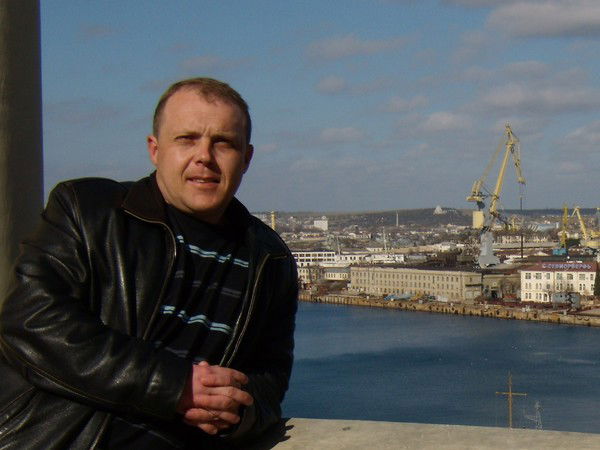 Максим Перепелица