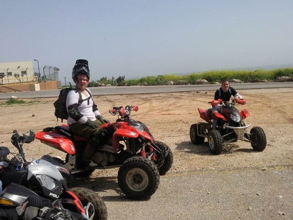 ............ /////////