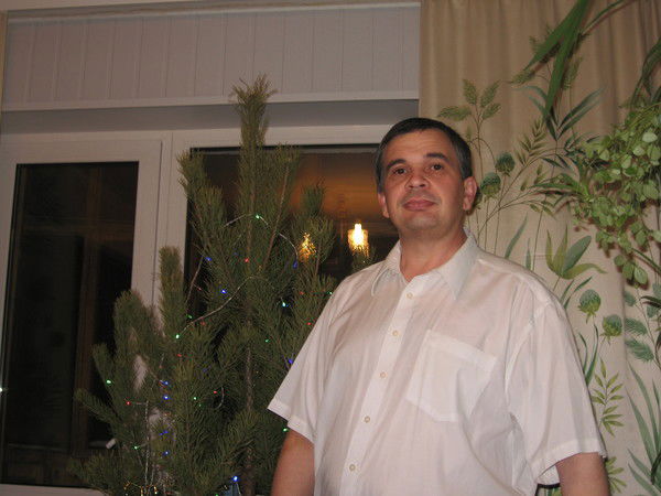 Александр Фролов