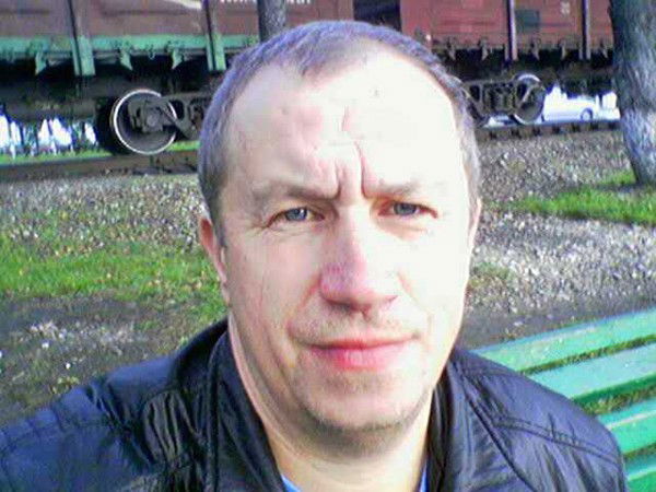 Олег Волков