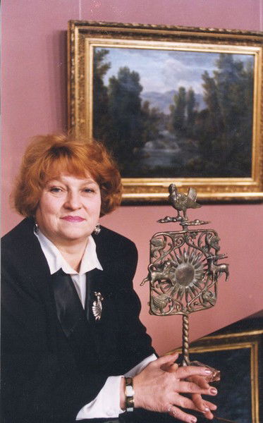 Надежда Петрова