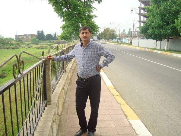 Елчин Алиев