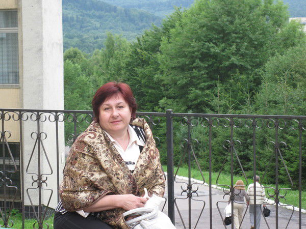 Лариса Сазонова