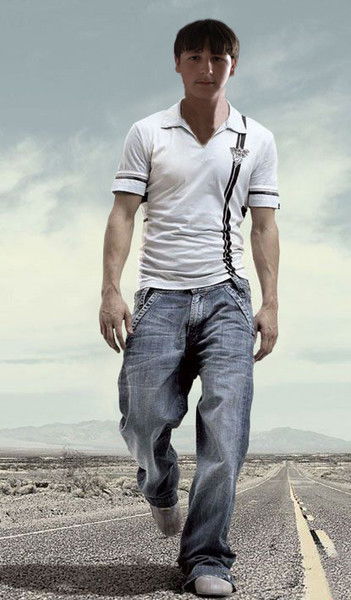 Олег Лавренов