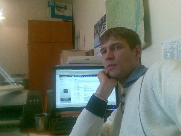 Антон Умаров