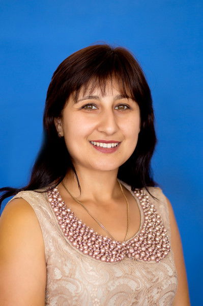 Левиза Энверова