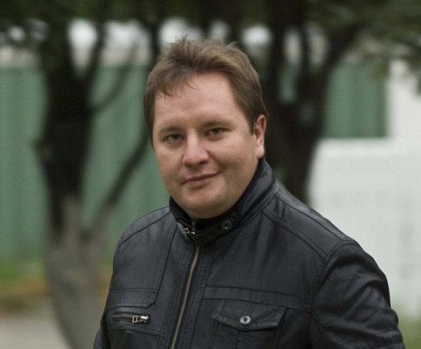 Денис Медведев