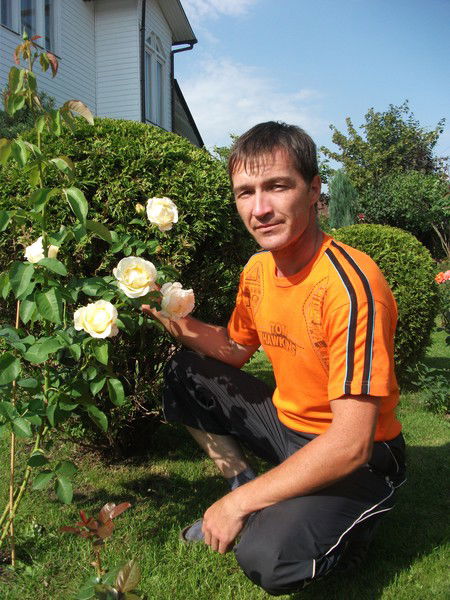 Александр Яковлев