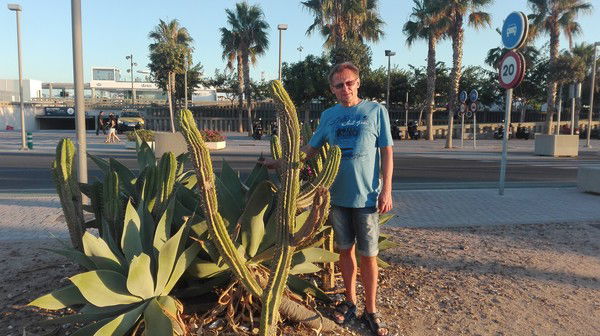 Олег Вакаренко