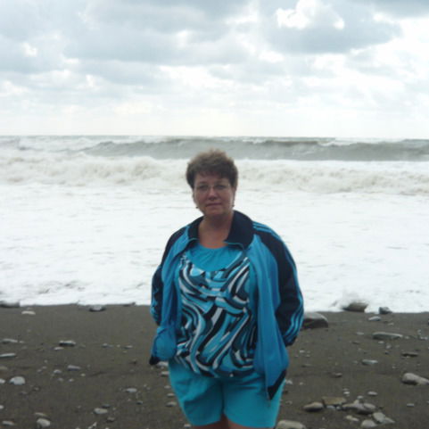 Елена Земскова