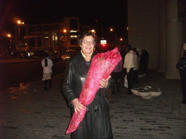 Нина Извозчикова