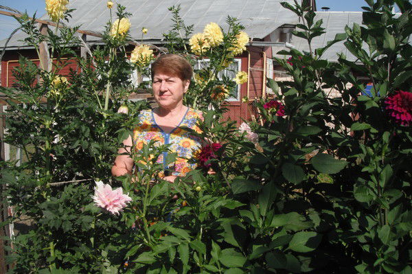 Людмила Макарова