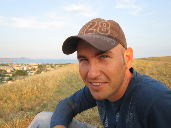 Коля Ковпашко